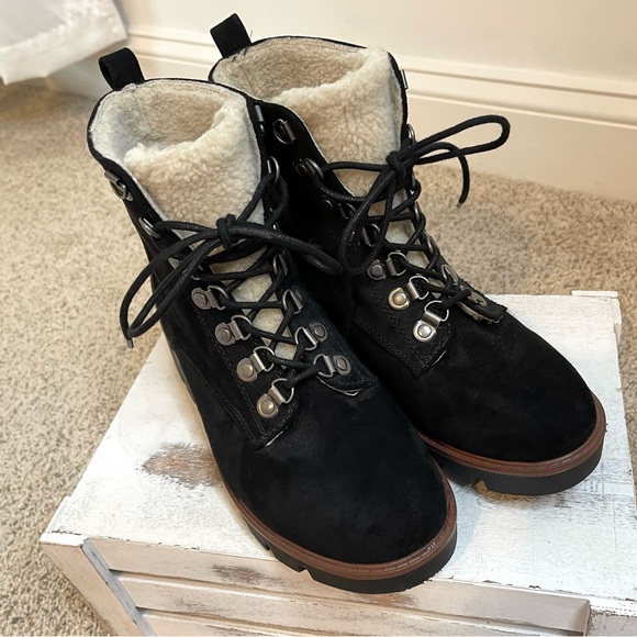 Cliffs By White Mountain Black Suede Sherpa Lined Hiking Gorpcore Boots - Picture 8 of 15